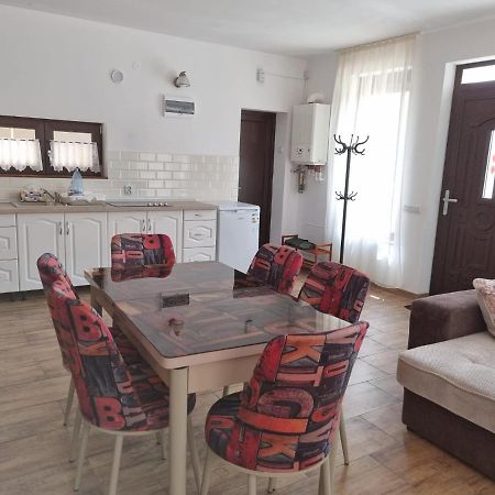 Casa De Oaspeti Minerva Deva Buitenkant foto